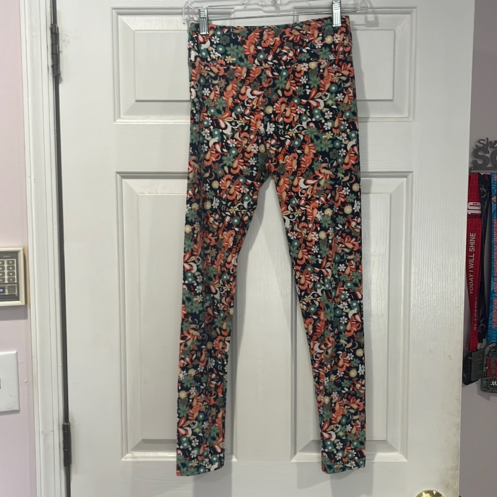 Lularoe printed soft leggings